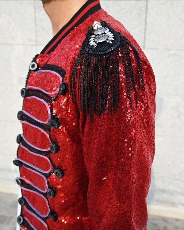 LED_Jacket_Red_Detail2