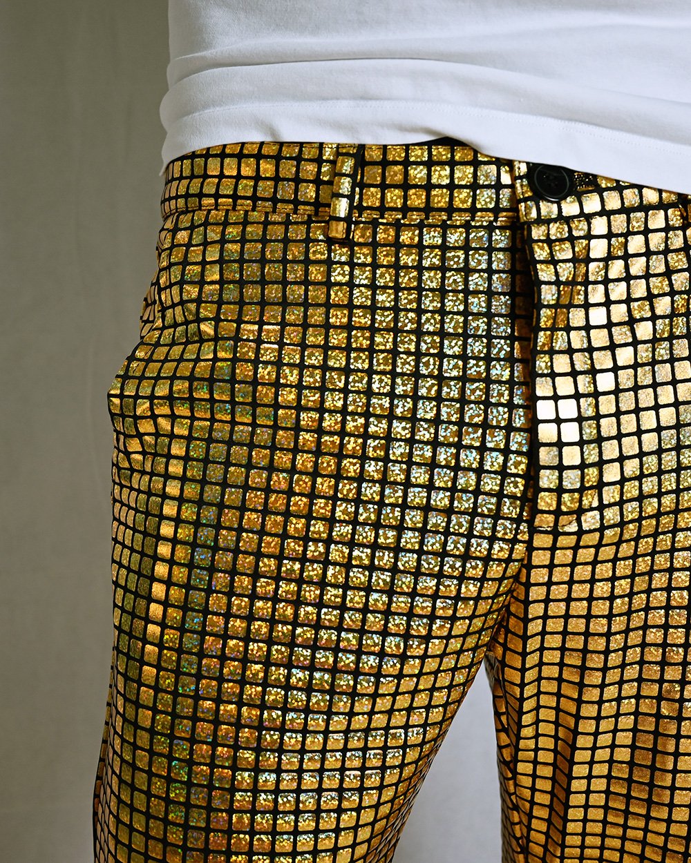 grid-gold-fabric grid-gold-fabric